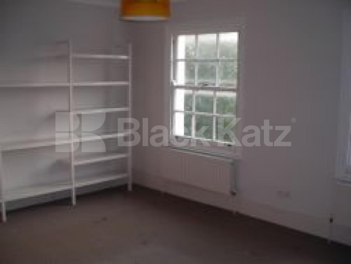 			Must be seen, 2 Bedroom, 1 bath, 1 reception Flat			 Mornington Terrace, CAMDEN NW1